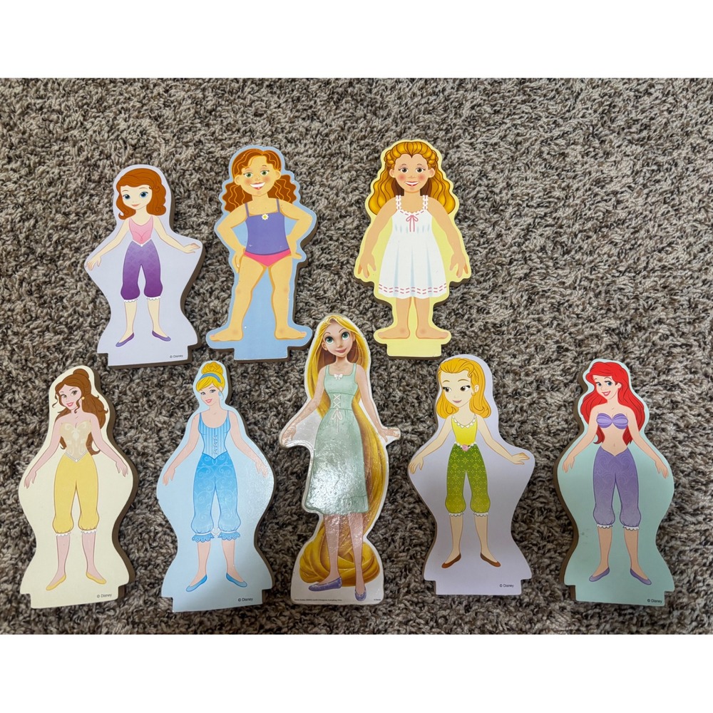 Disney Princess Wooden Magnetic Dress Up Doll Set Over 150 Pieces